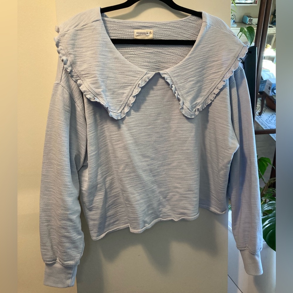 Universal Thread Cropped Sweater